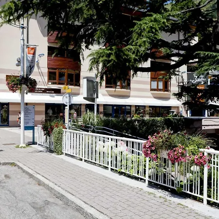 Studio Brides-les-bains, 1 Pièce, 4 Personnes - Fr-1-512-174 *
