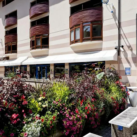 Appartement Studio Brides-les-bains, 1 Pièce, 4 Personnes - Fr-1-512-174